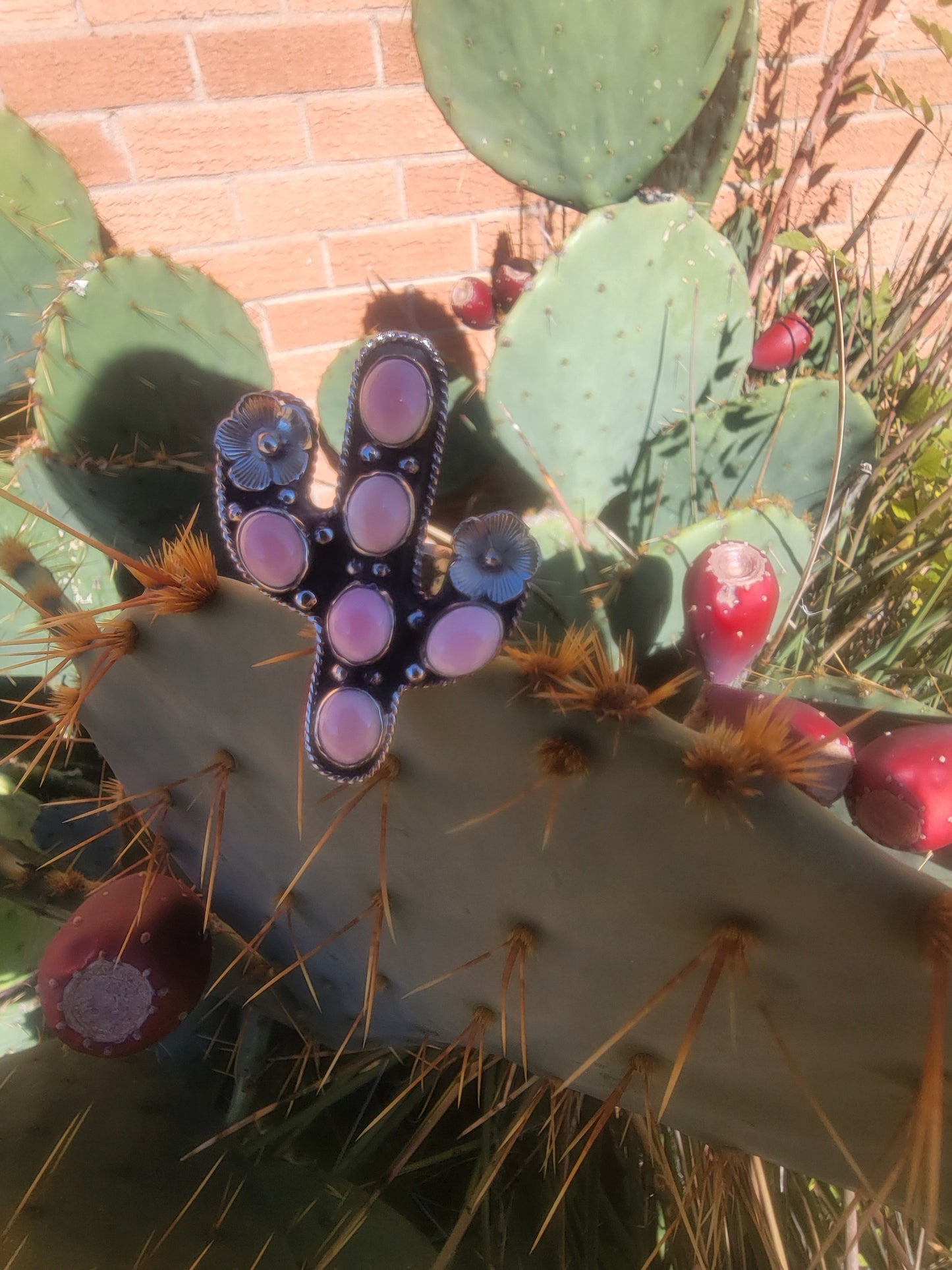 Pink Conch Shell Cactus Ring