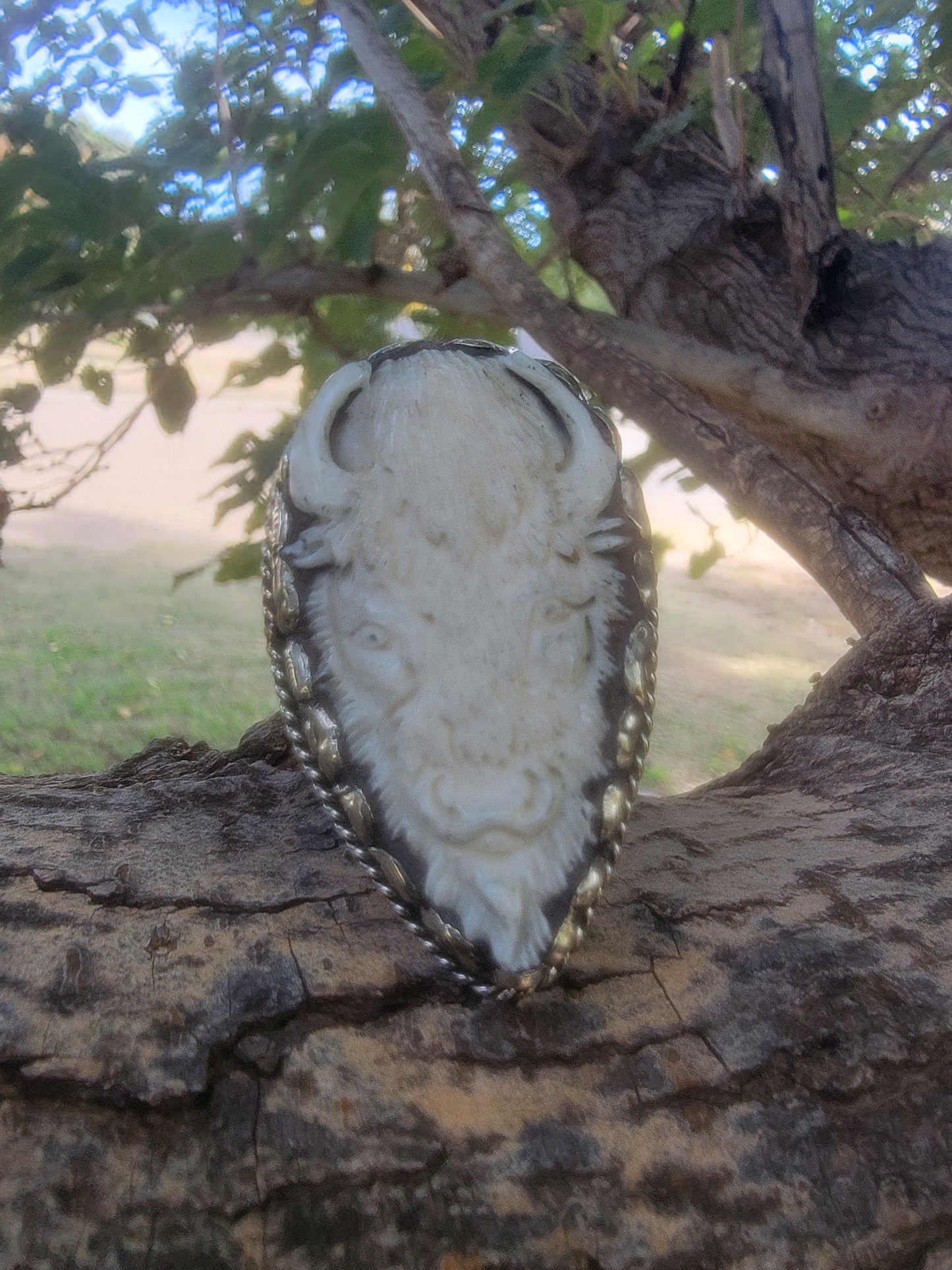 Medium Buffalo Ring