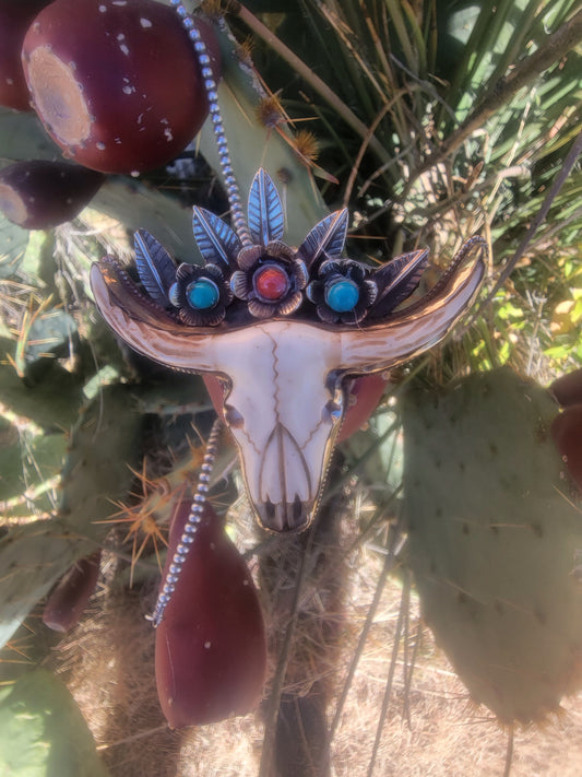 Longhorn Pendant with stones